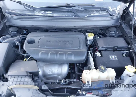 2019 Jeep Cherokee Latitude Plus 4X4 from USA, damaged, VIN 1C4PJMLBXKD237512